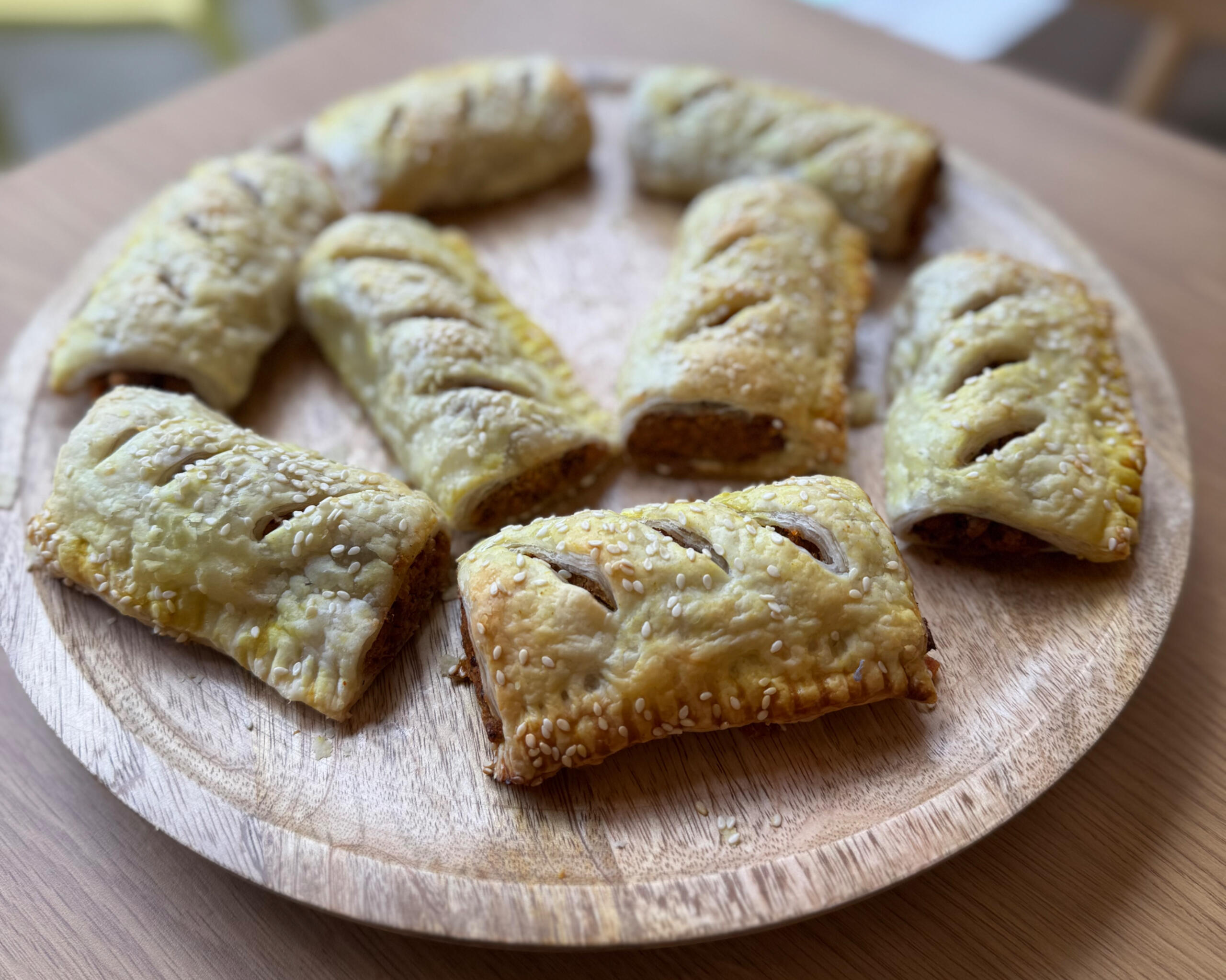 Chickpea pastry rolls